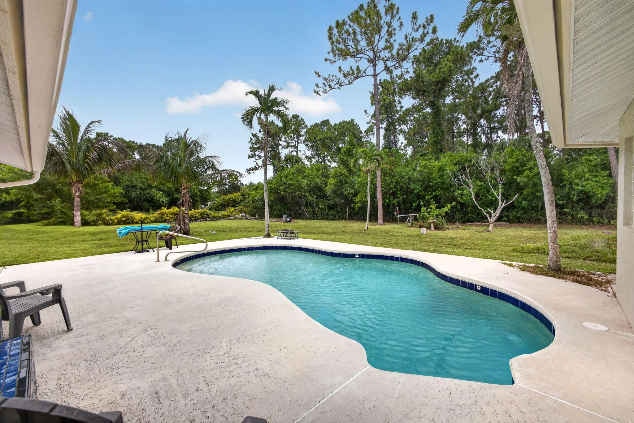Property photo 33