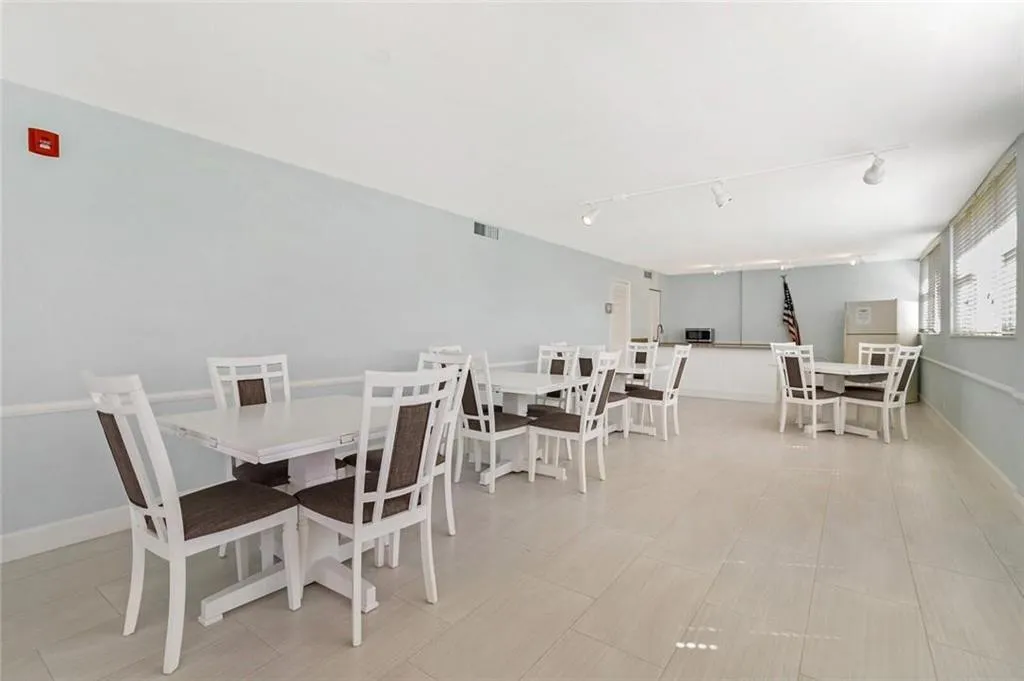 1238 communiity