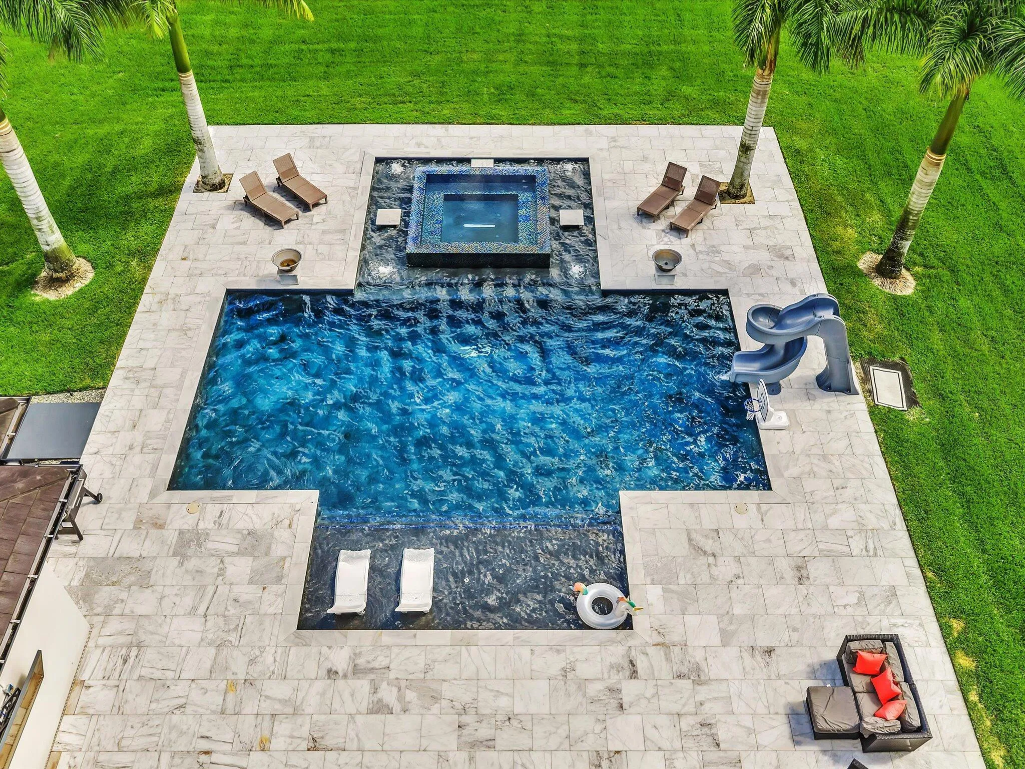 Property photo 96