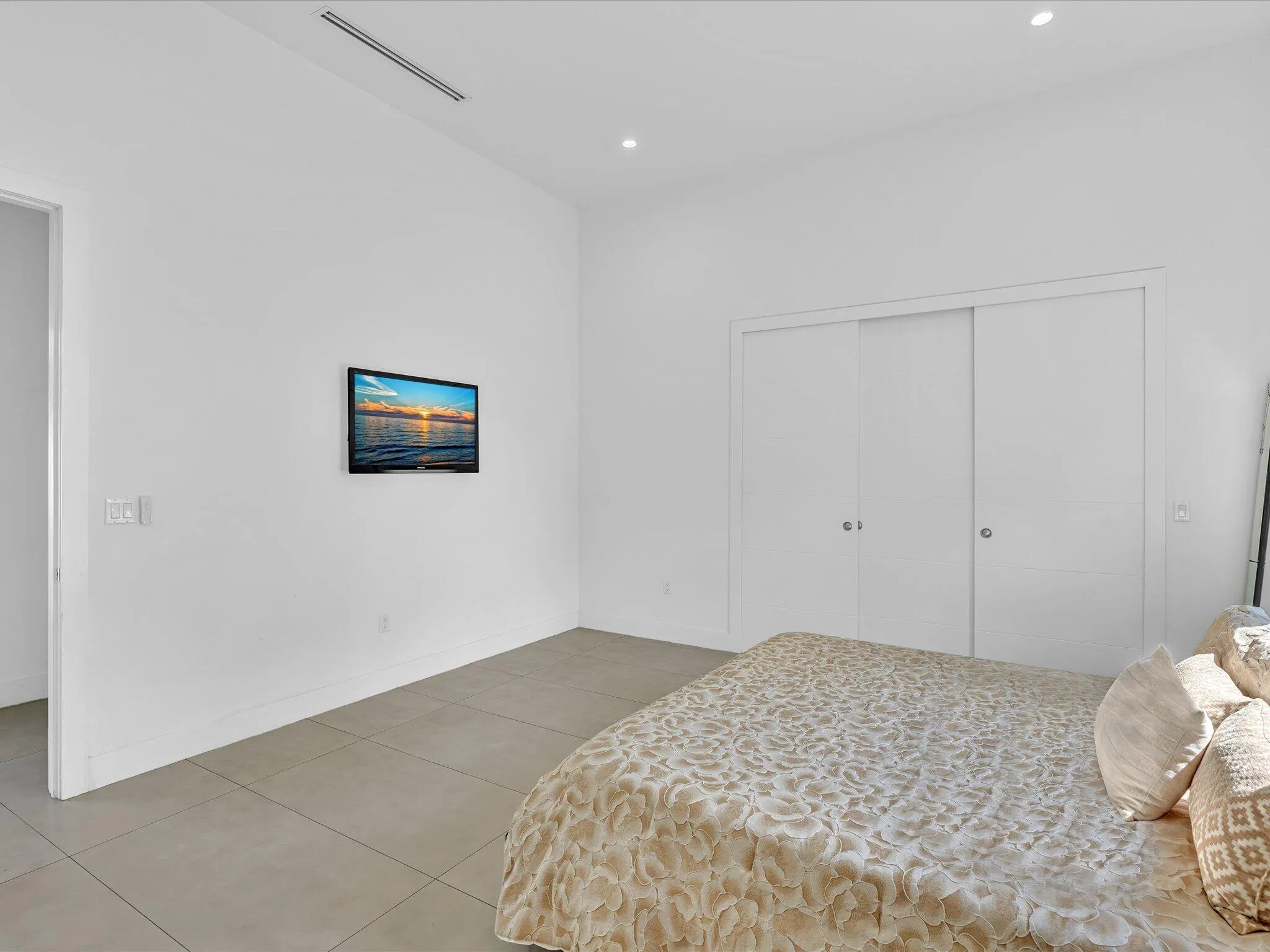 Property photo 85