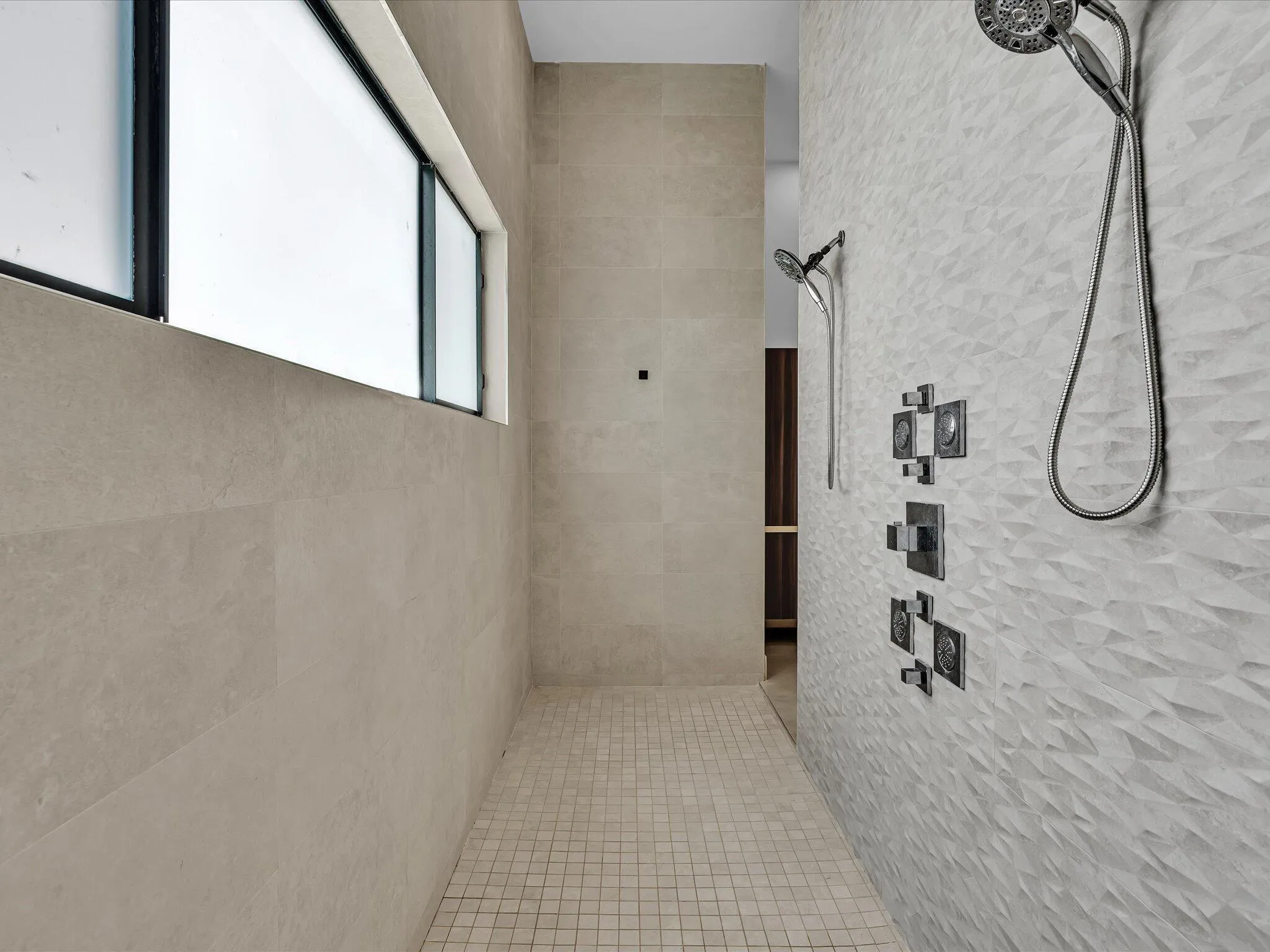 Property photo 68