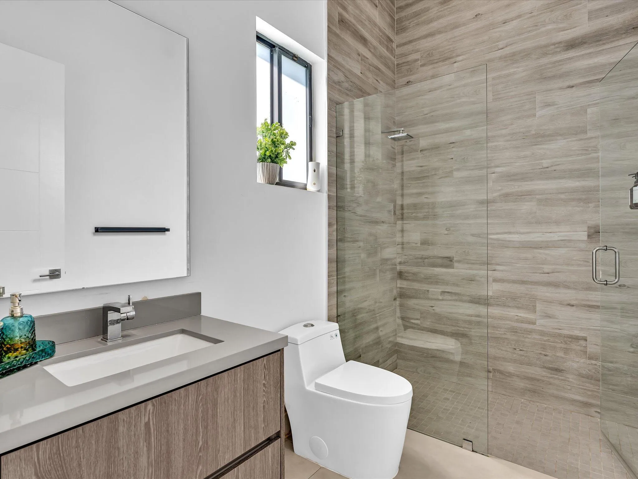 Property photo 87