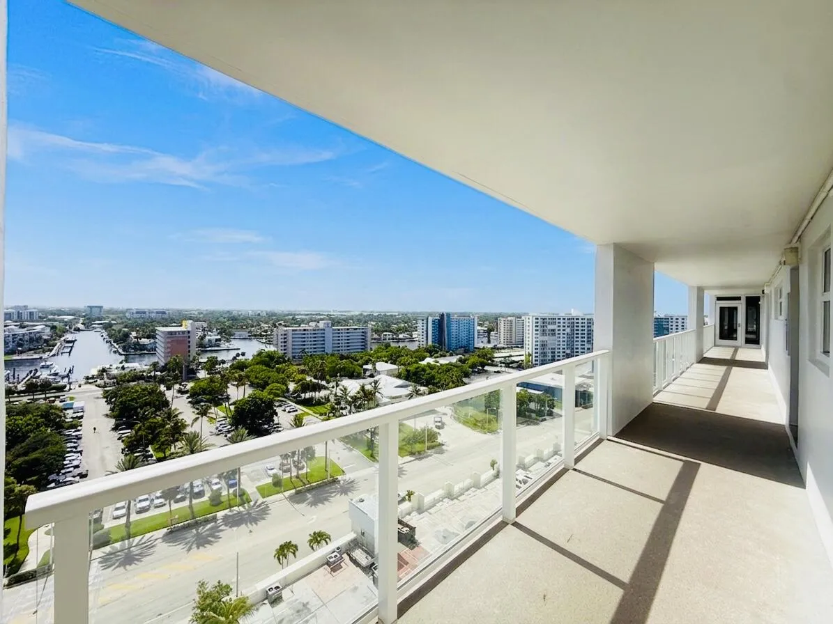 Catwalk Intracoastal