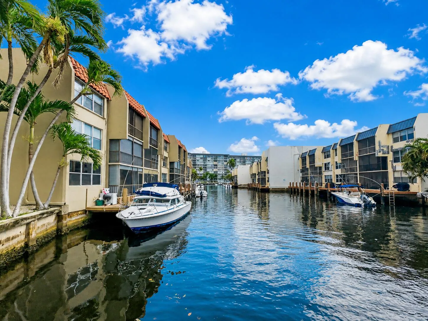 CANAL VIEW