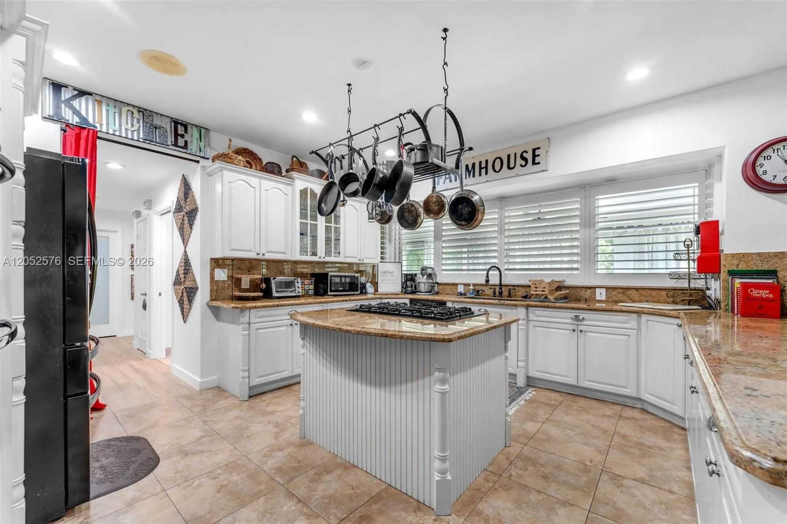 Property photo 38
