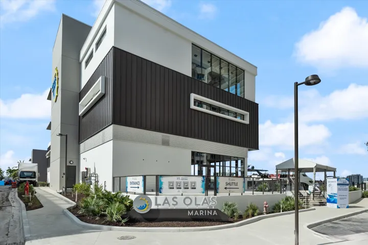 29-77 Birch Road Unit 4D Ft. Lauderdale,