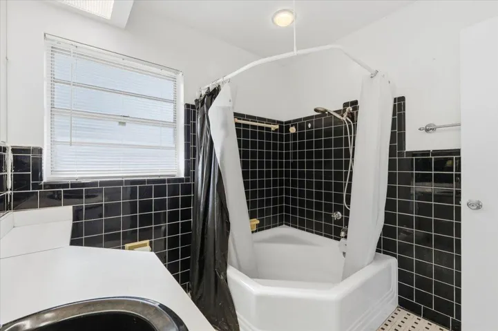35-Primary Bathroom