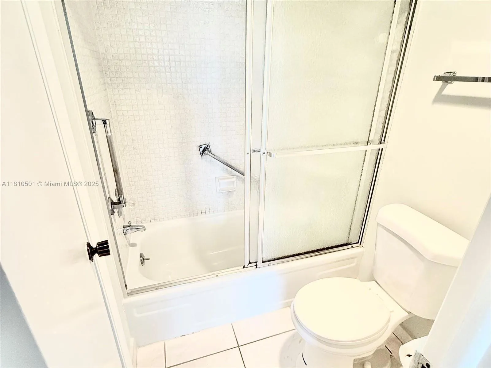 1300 Saint Charles 706 11