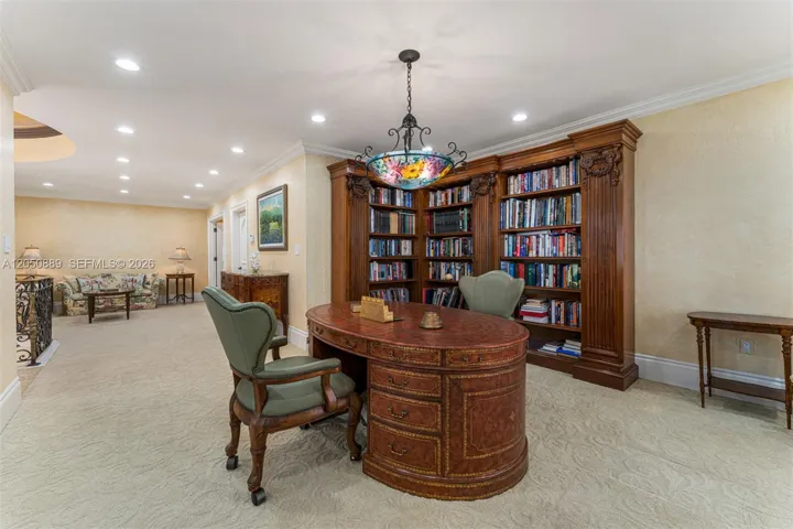 Primary suite office