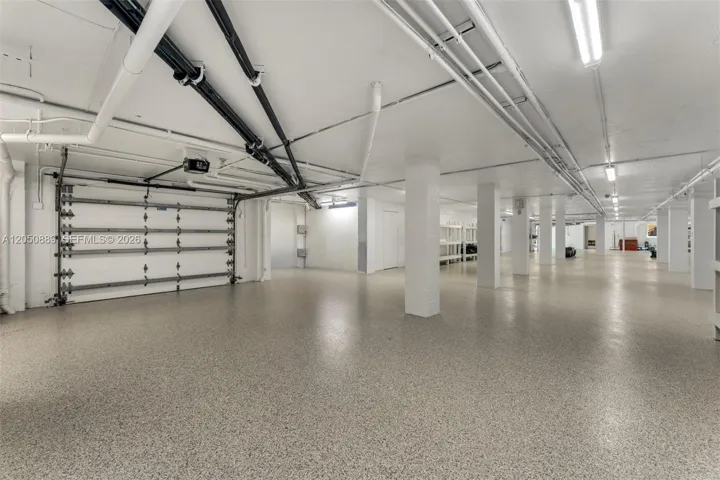 4000+ square feet collectors garage