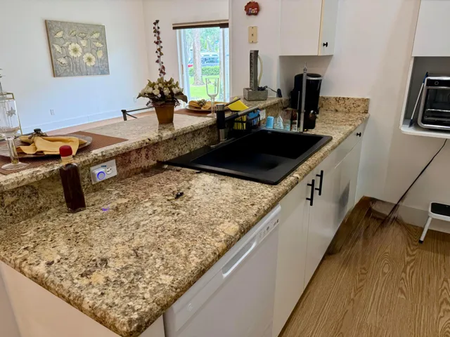 Kitchen 2