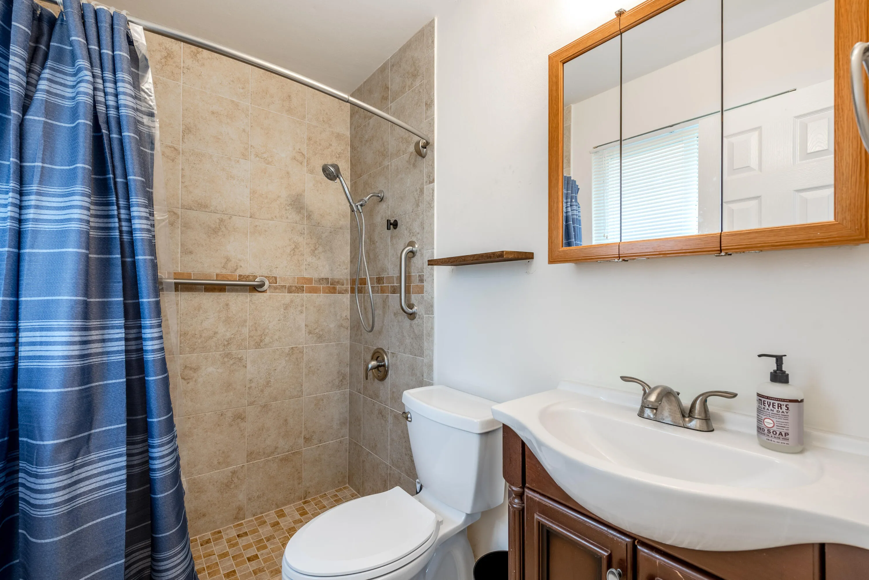 4317 Applectrest Dr-21