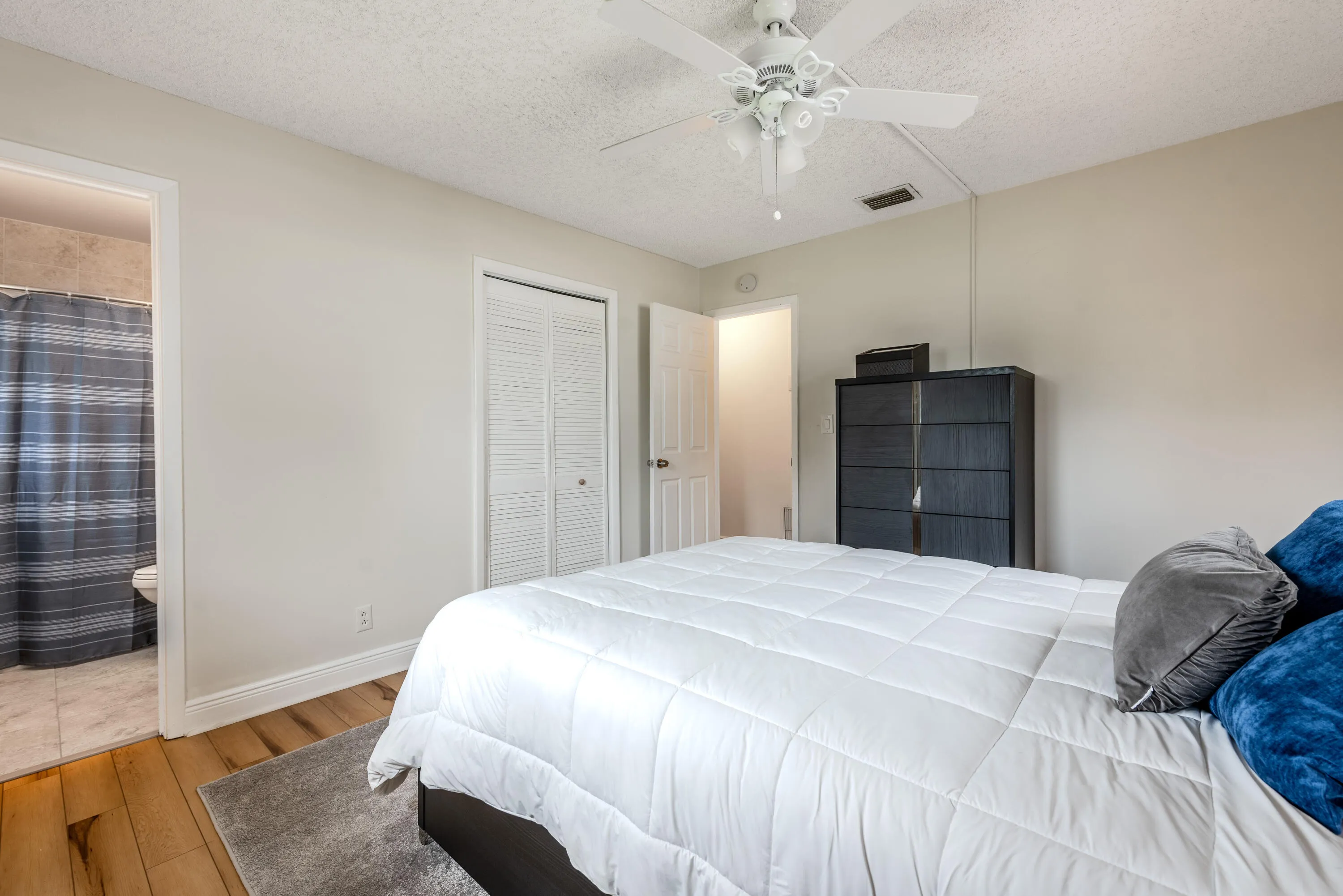 4317 Applectrest Dr-20