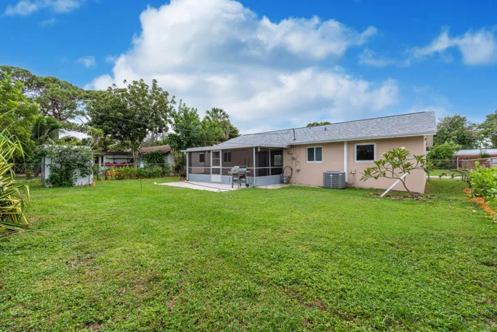 4317 Applectrest Dr-28