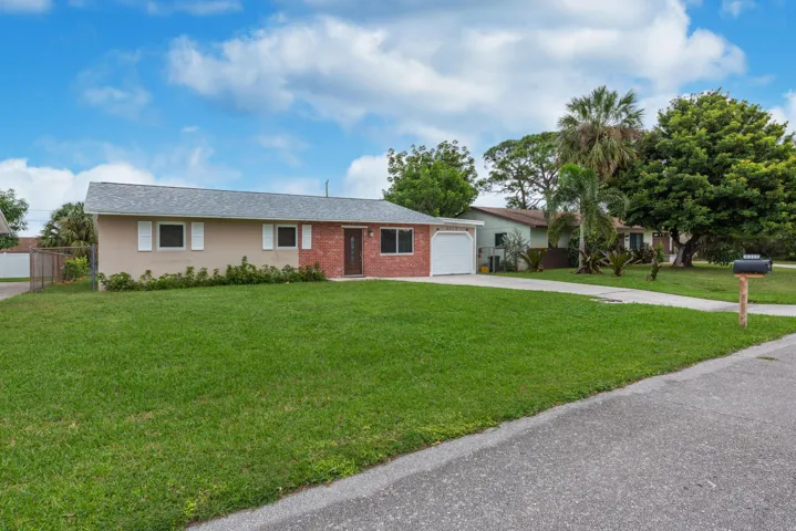 4317 Applectrest Dr-4