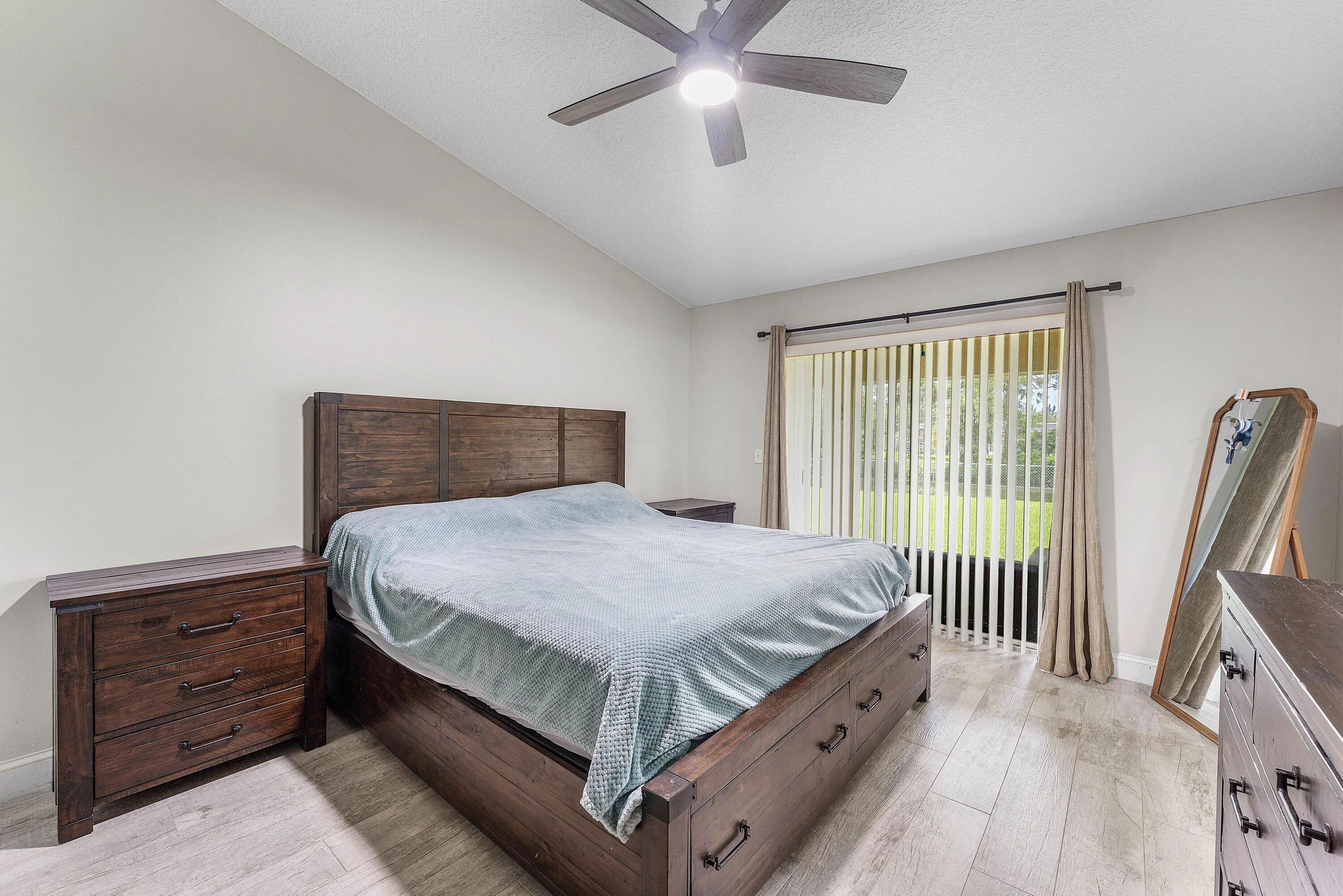 020-126SandpiperAvenue-RoyalPalmBeach-FL