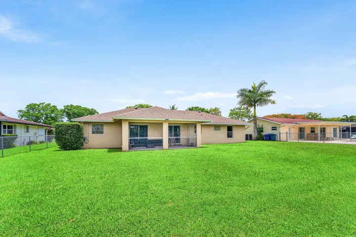 033-126SandpiperAvenue-RoyalPalmBeach-FL