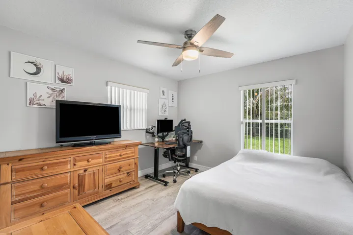 024-126SandpiperAvenue-RoyalPalmBeach-FL