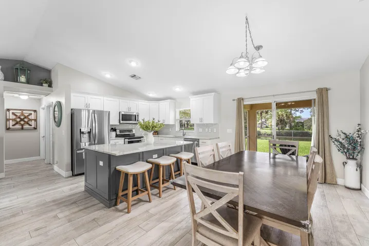007-126SandpiperAvenue-RoyalPalmBeach-FL