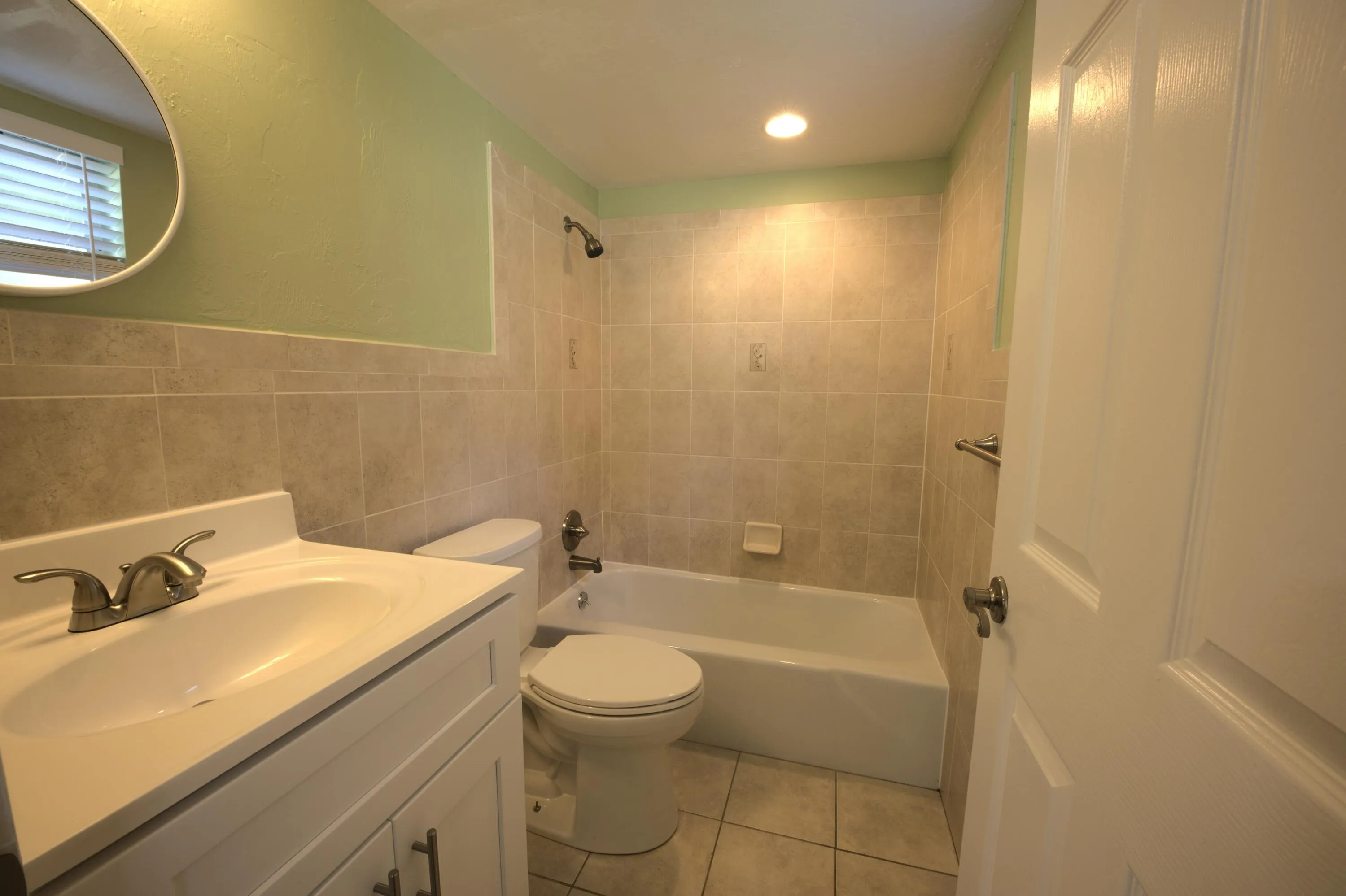220 4 primary bath