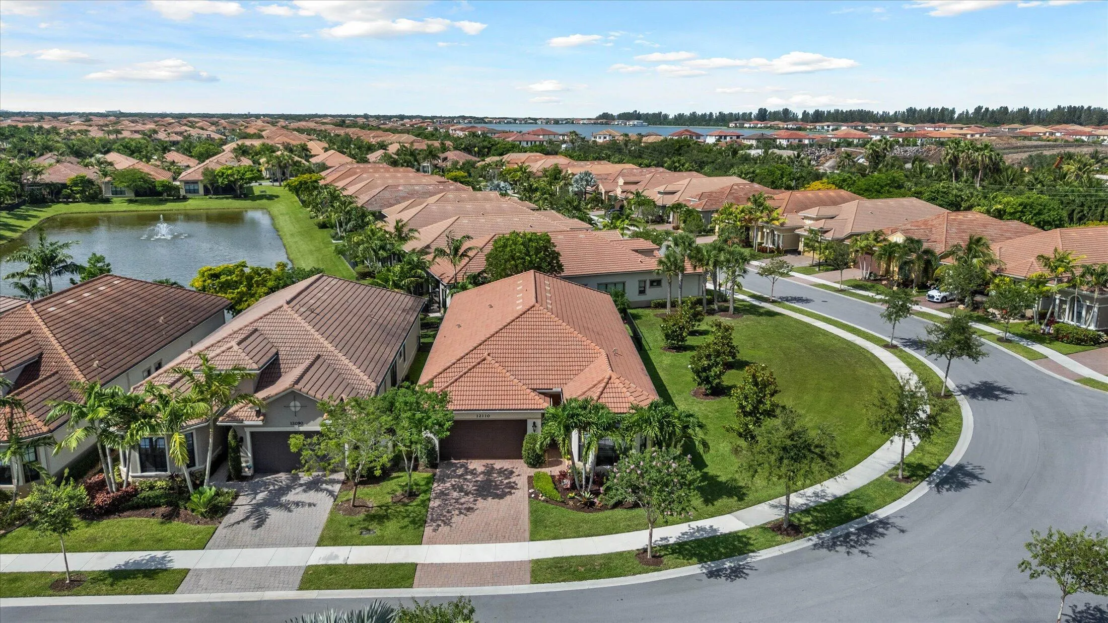 42-12110 Kalmar Cir N, Parkland-24