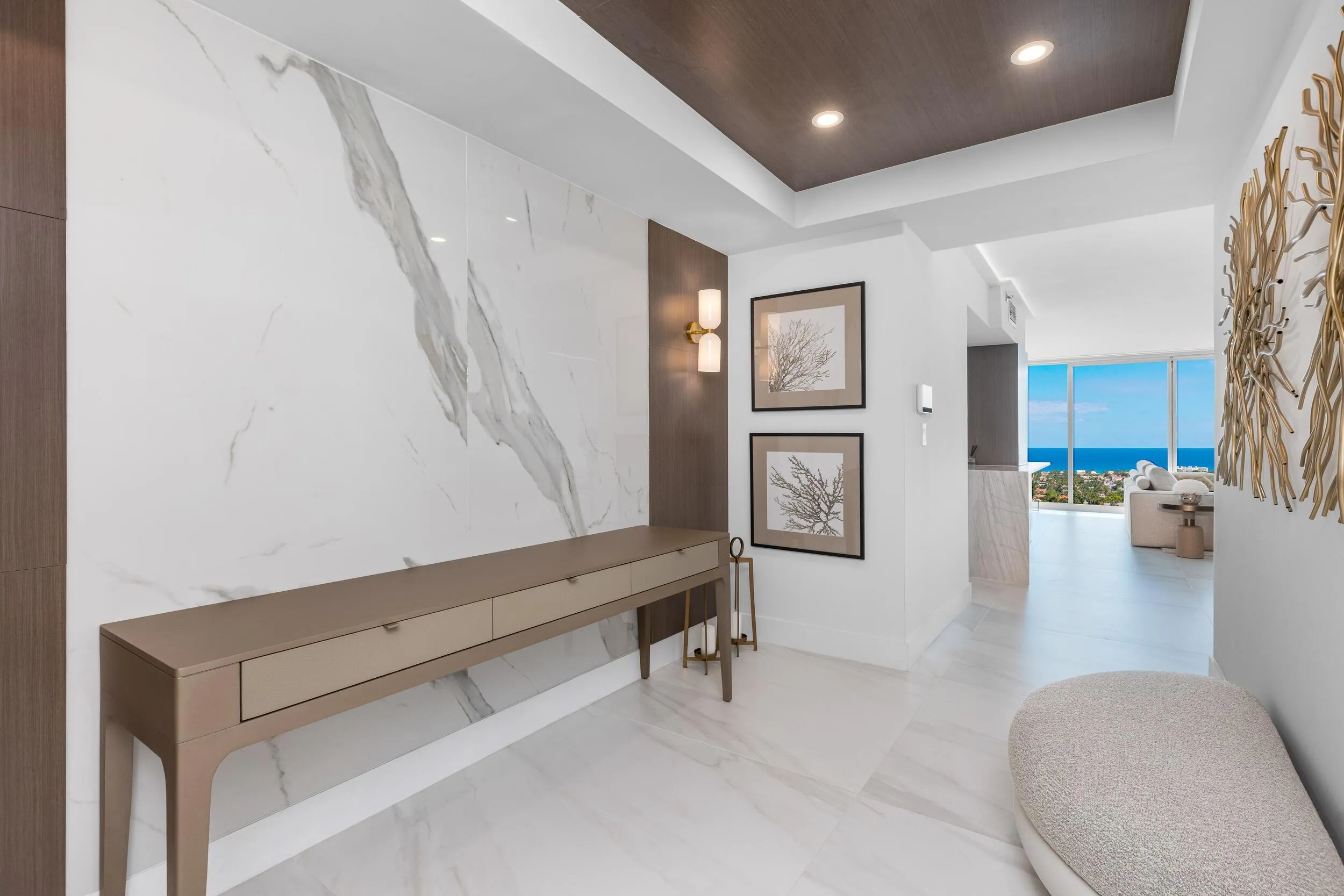 Foyer 1