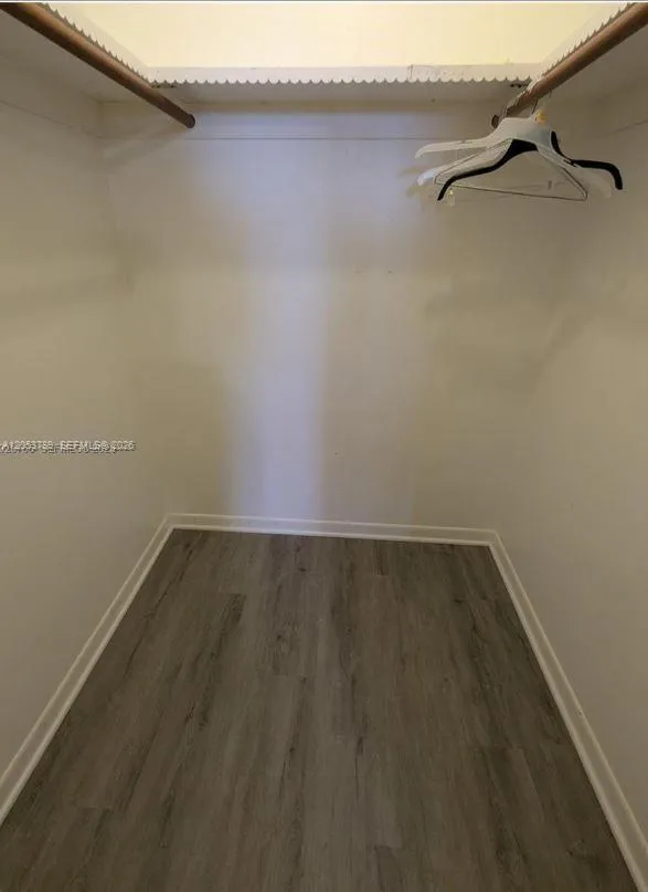 Walk in Closet