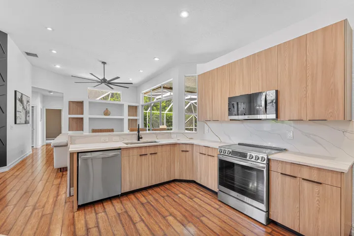 013-7235Northwest63rdTerrace-Parkland-FL