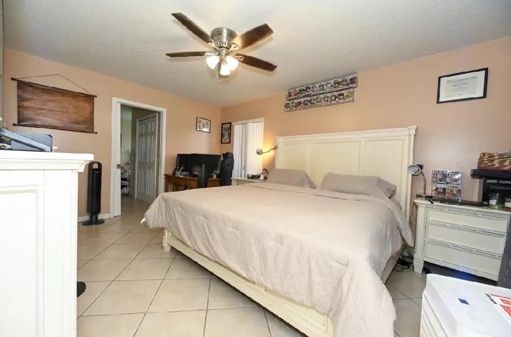 Primary w/ king size bed