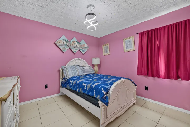 24-web-or-mls-3A5A3057