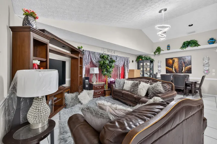6-web-or-mls-3A5A2960