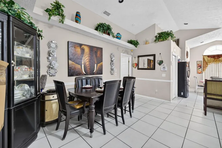 10-web-or-mls-3A5A2980