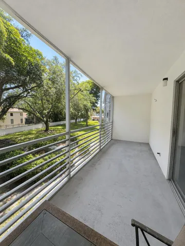 balcony2