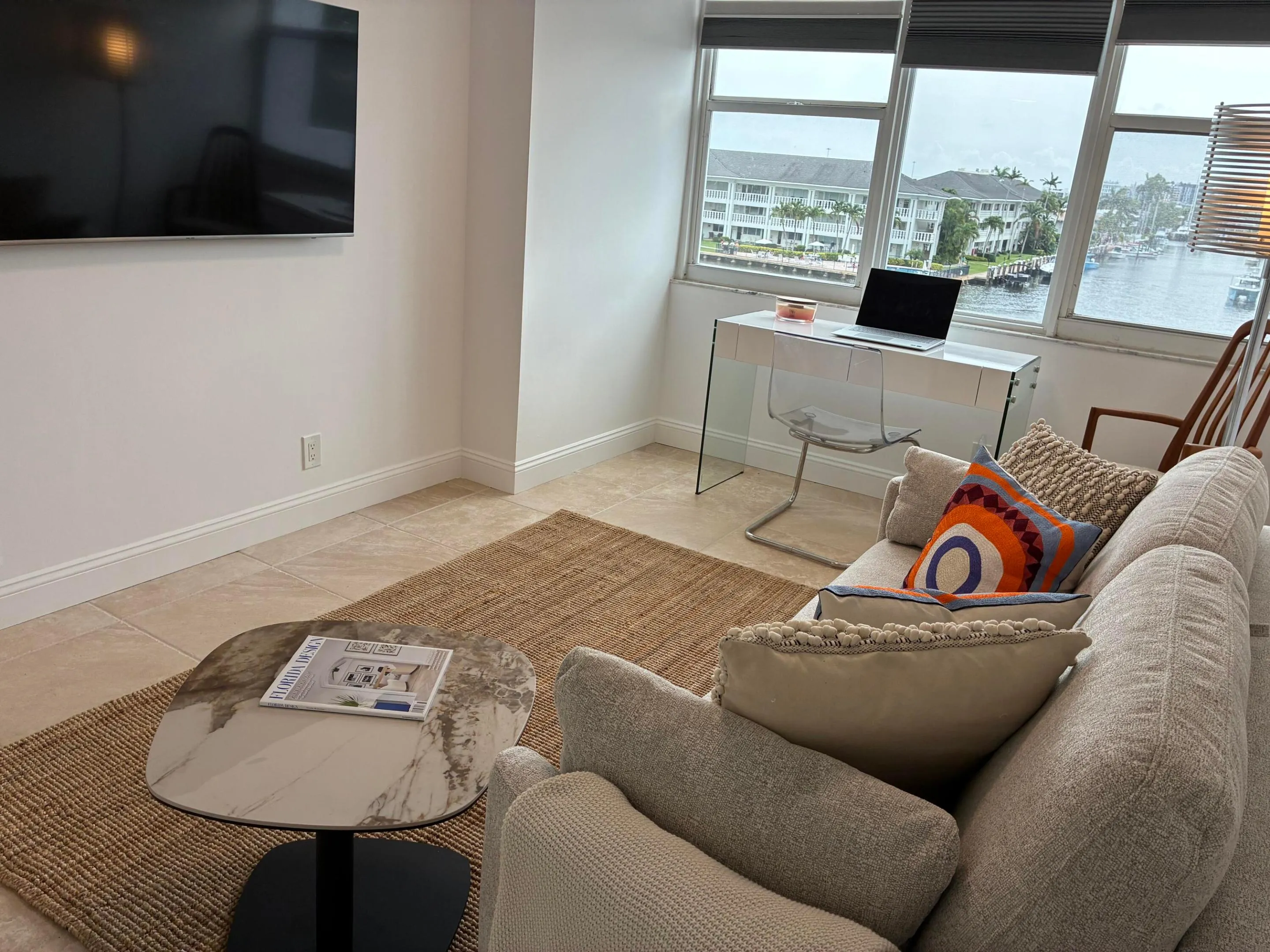 Office/guest room with fold out orthopedic queen sofa