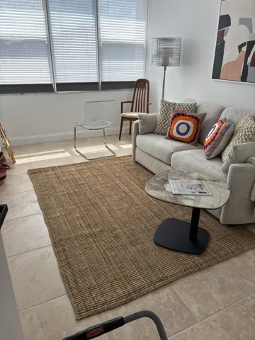 Office/guest bedroom