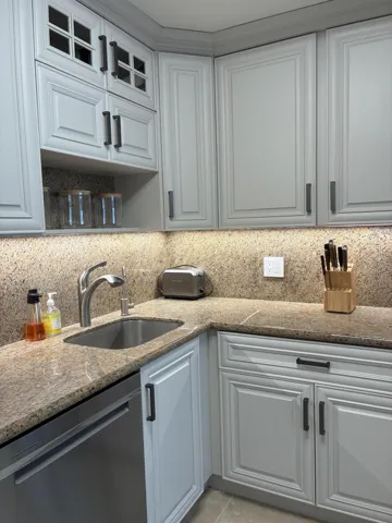 Fully stocked kitchen