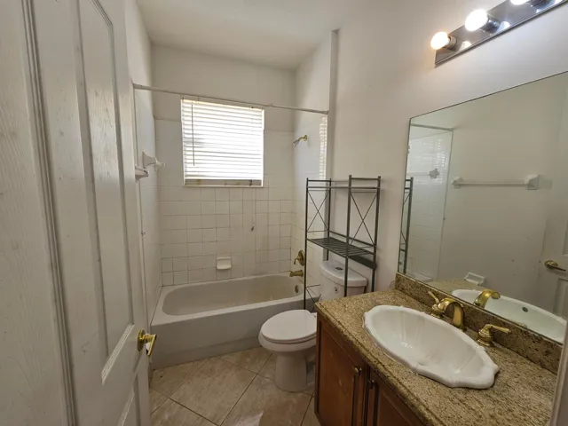 Bathroom 3