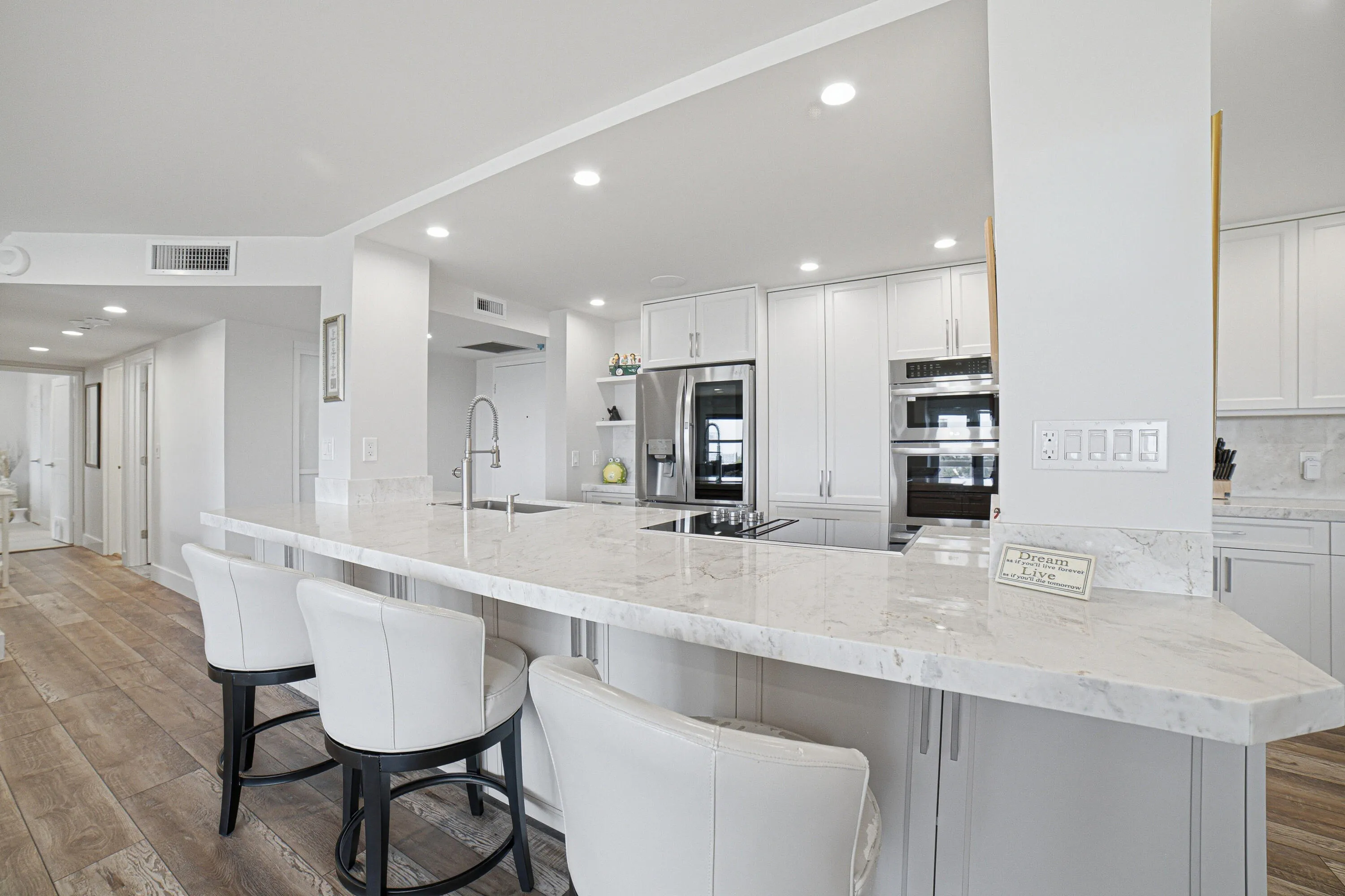 Open Kitchen with dining counter