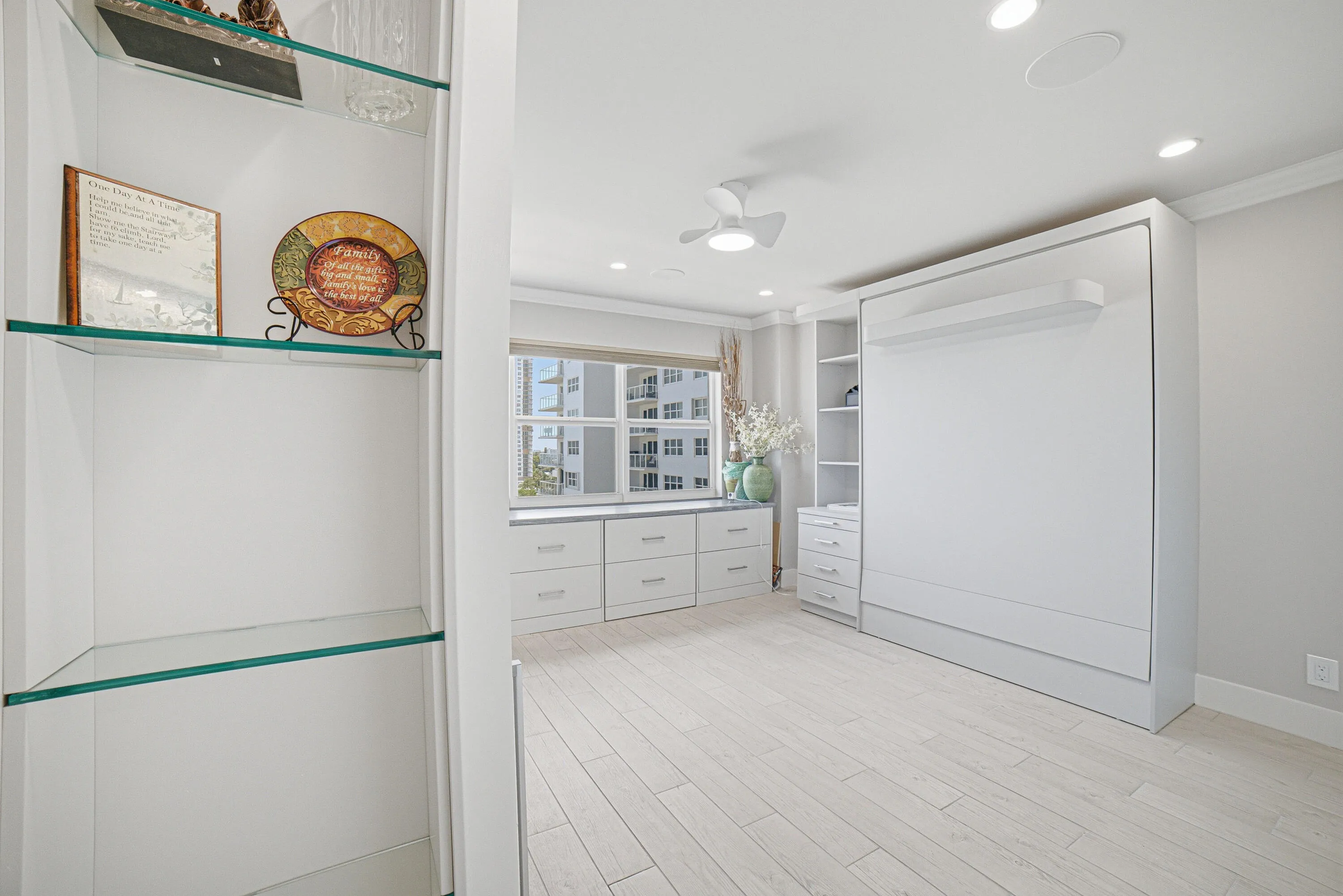 2nd bedroom/office