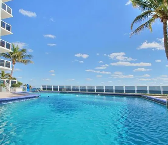 POOL 2