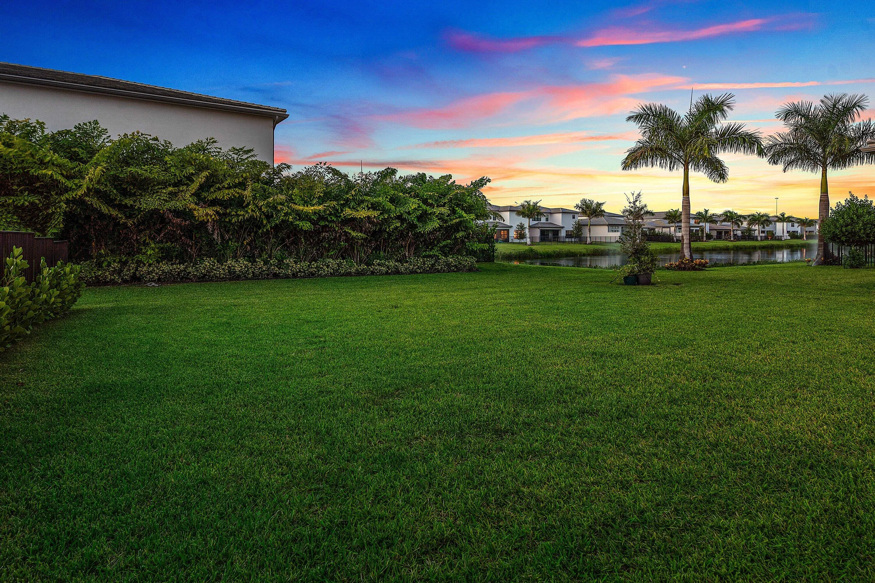 064-8381FishersIslandWay-BocaRaton-FL-33