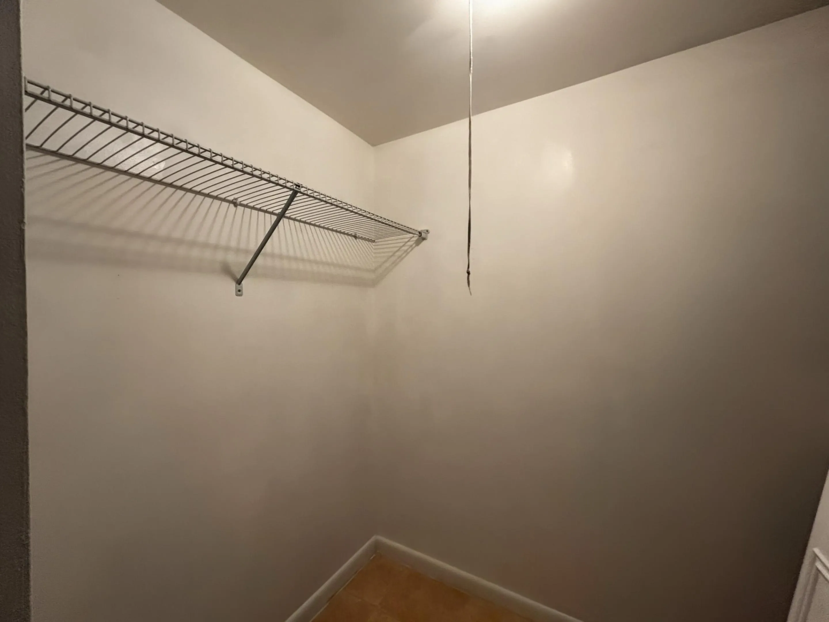 WALK IN CLOSET #2