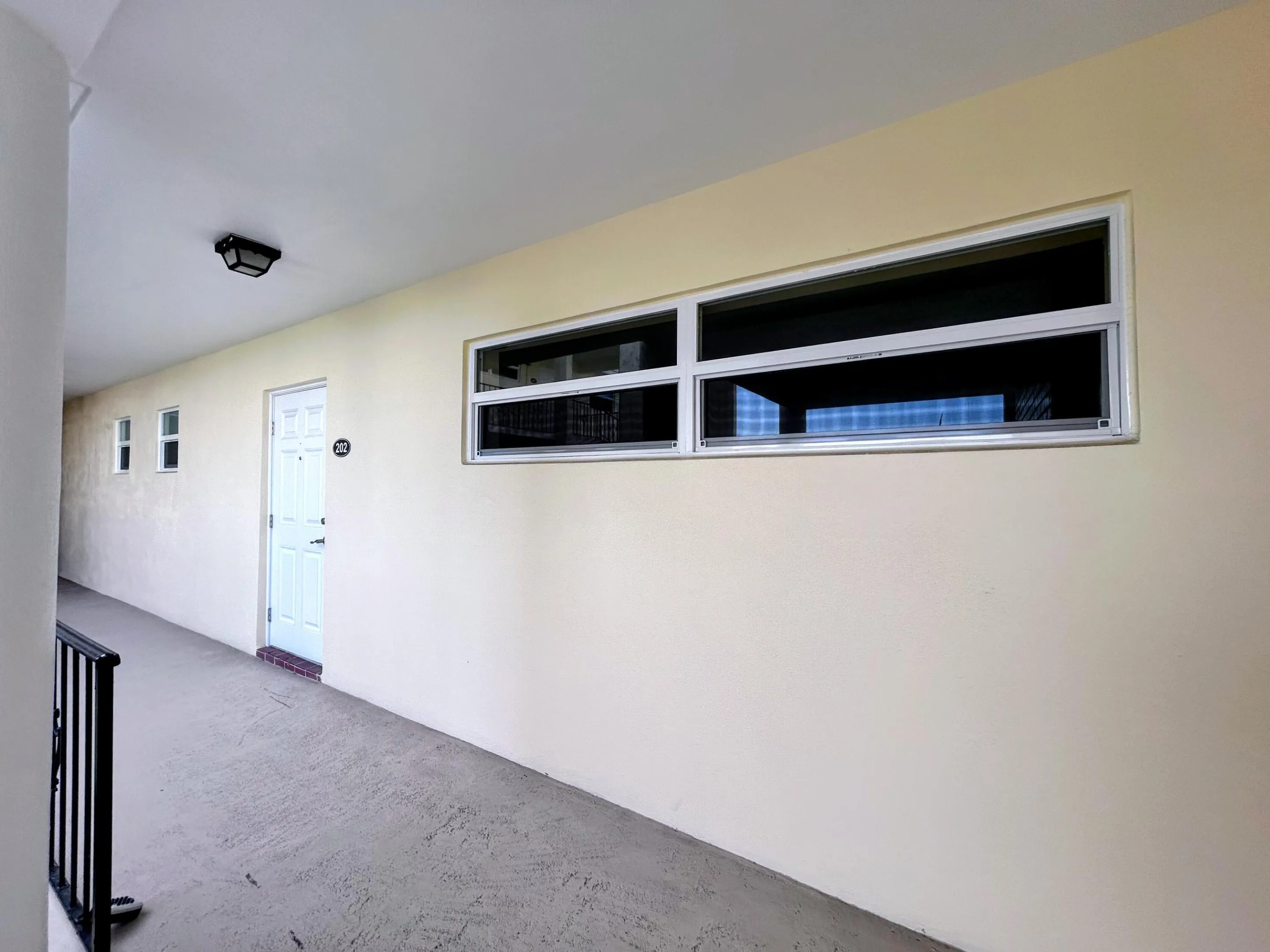 FRONT IMPACT WINDOWS