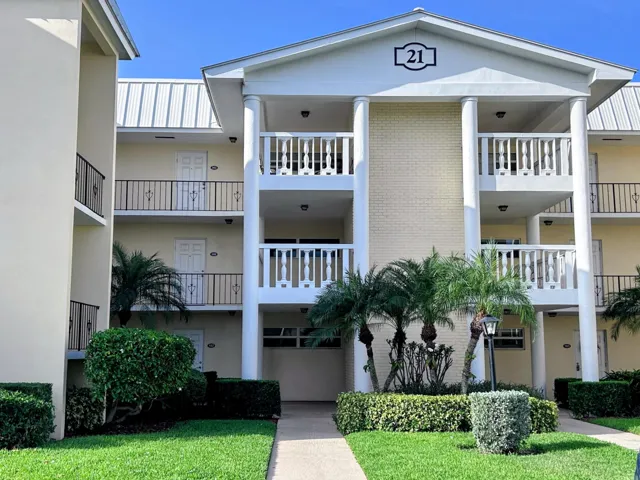 FRONT OF BUILDING 21