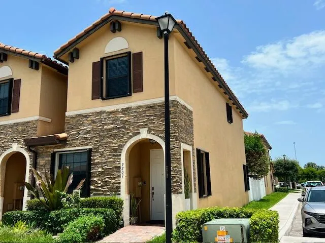View Townhouse