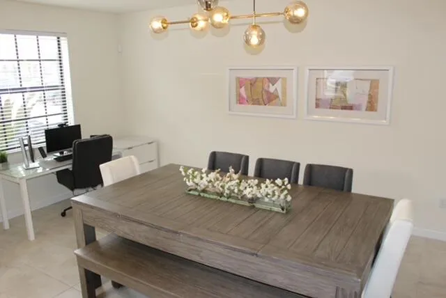 Dining/ Living