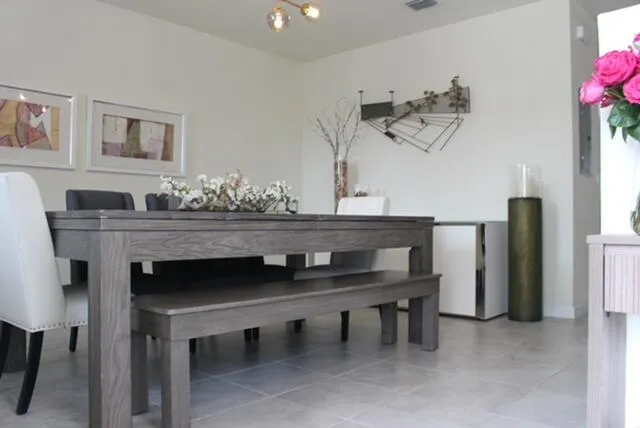 Dining/ Living
