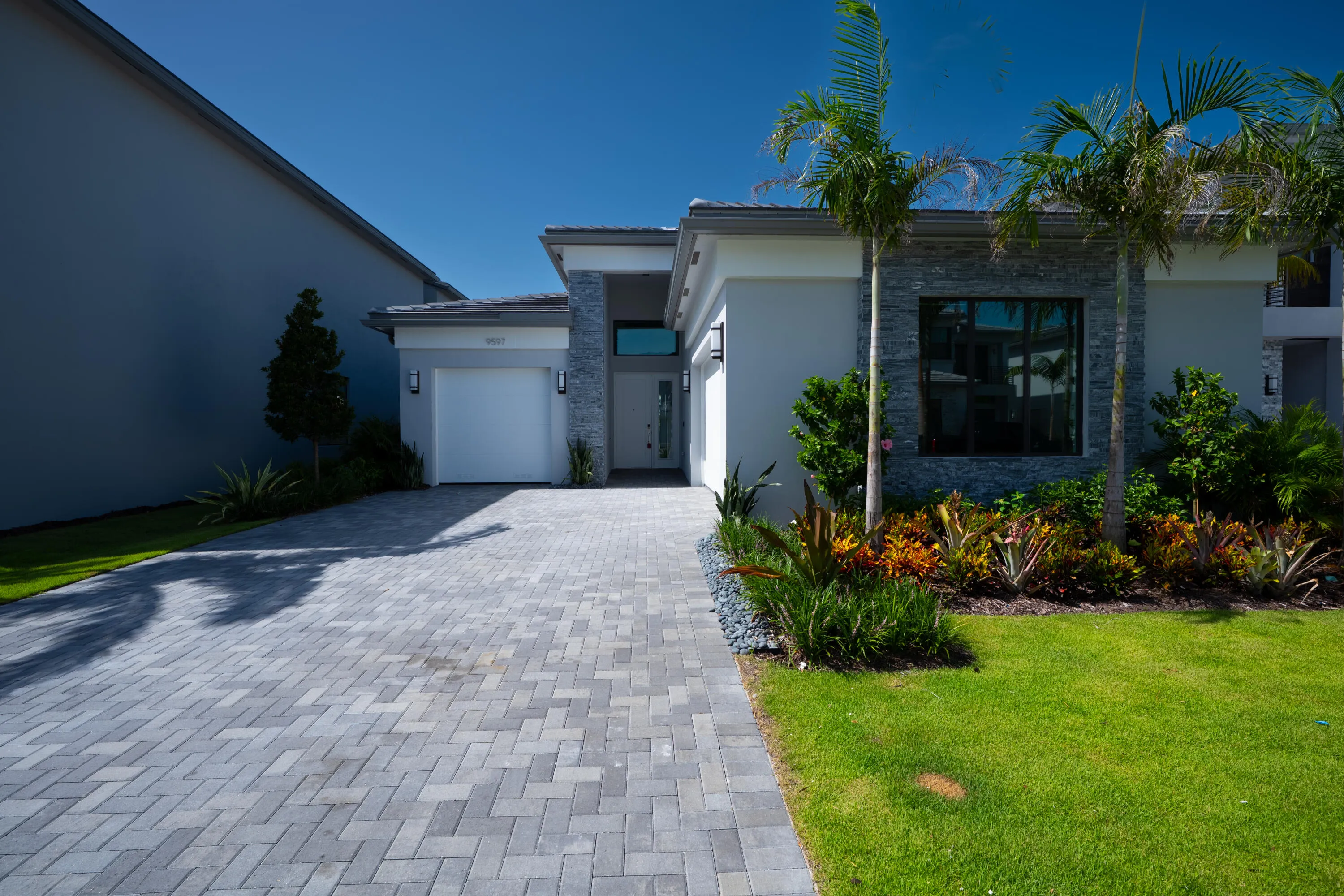 9597 Regal Palm Ct_40