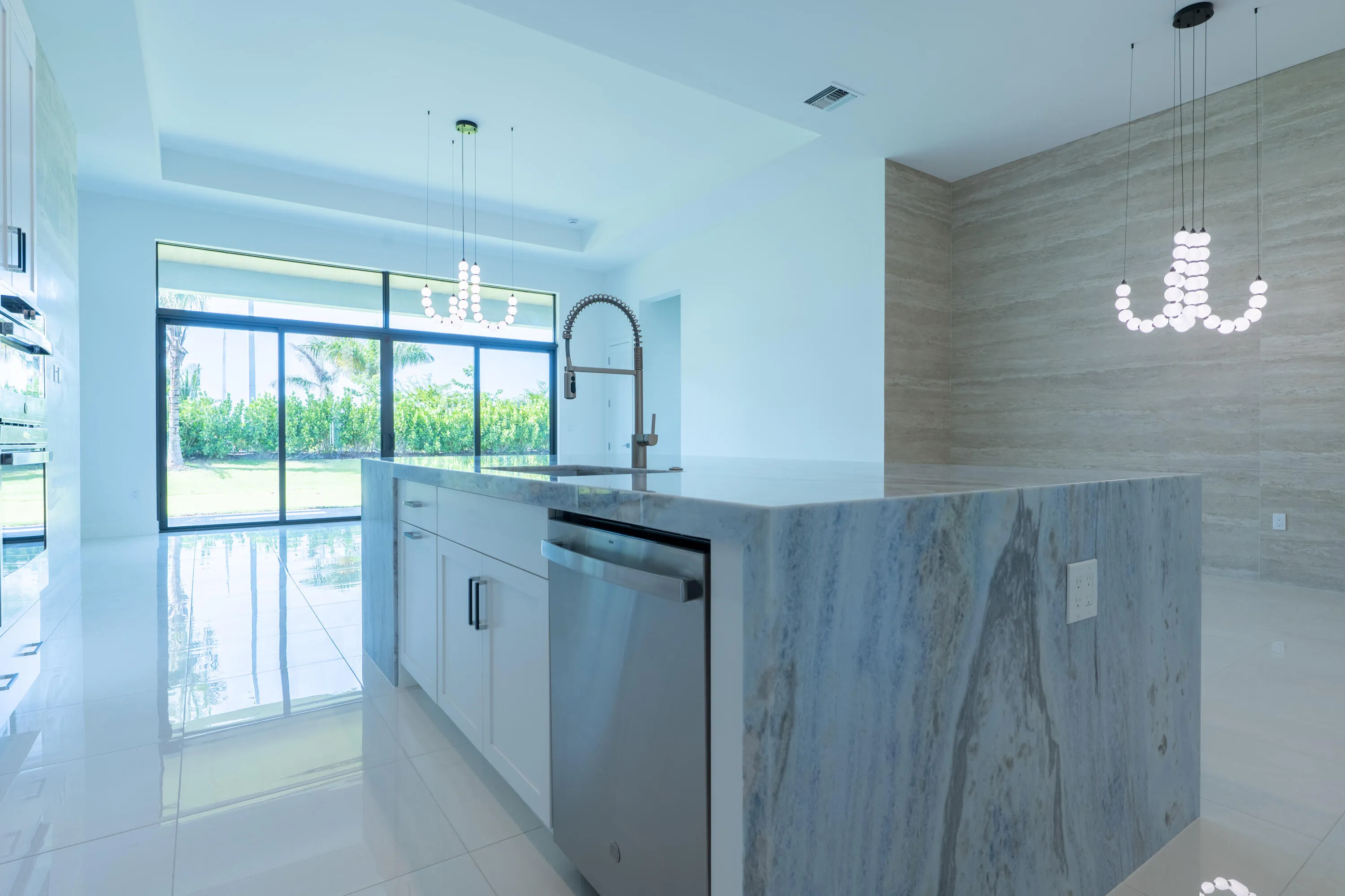 9597 Regal Palm Ct_7