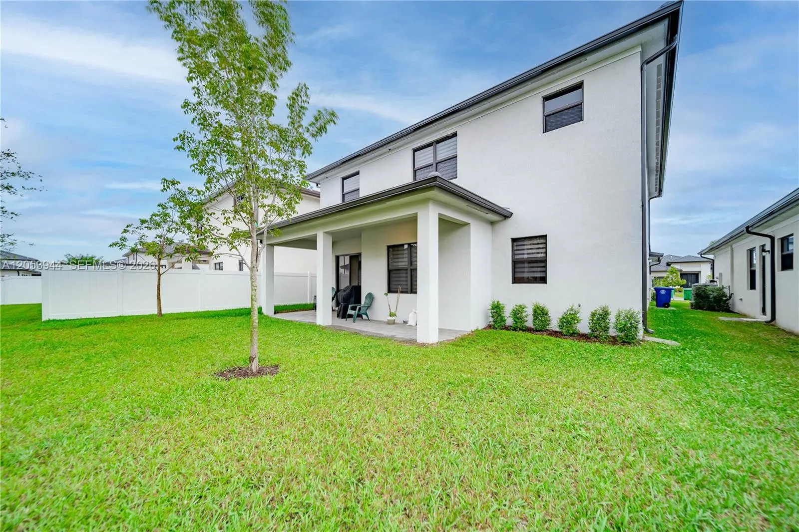 Property photo 35